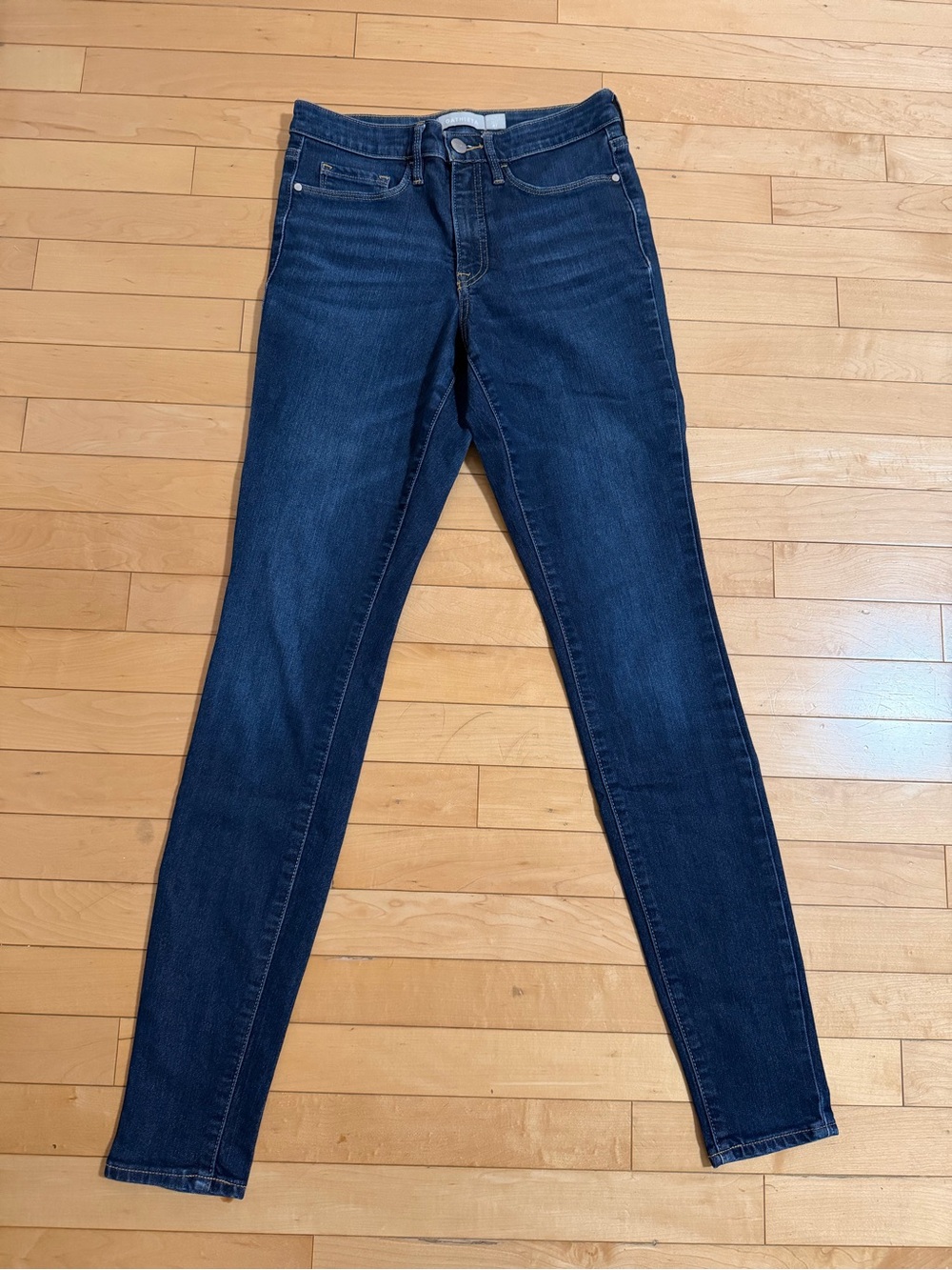 Athleta Dark Wash Skinny Jeans Women’s Size 4 Tall Stretch Denim